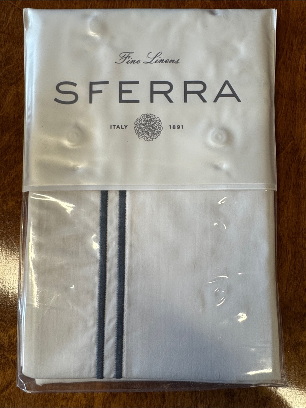 SFERRA Grande Hotel Standard Sham. White/Cadet. 21”x 26”